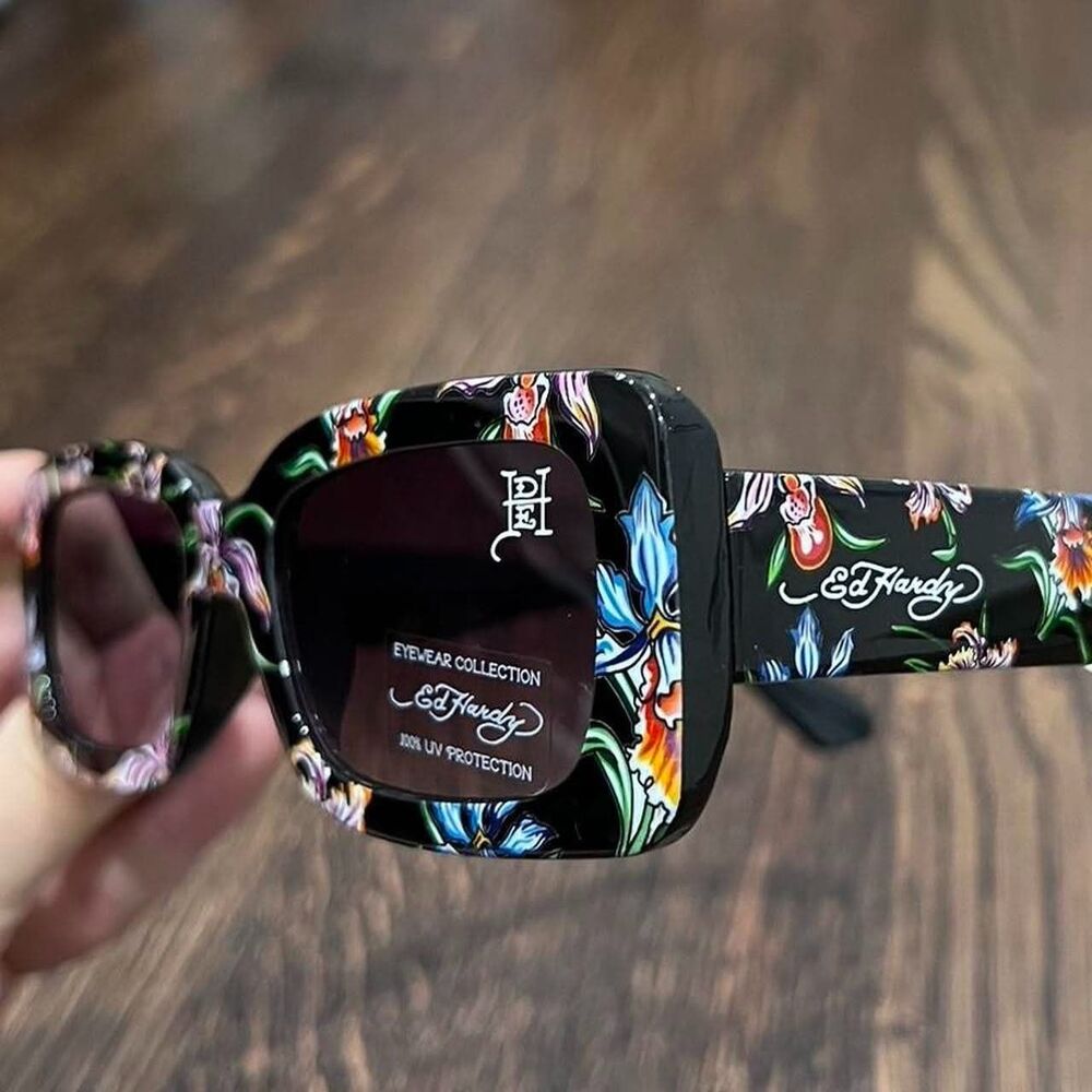 ed hardy black square rose flower sunglasses (NWT) - Picture 2 of 2